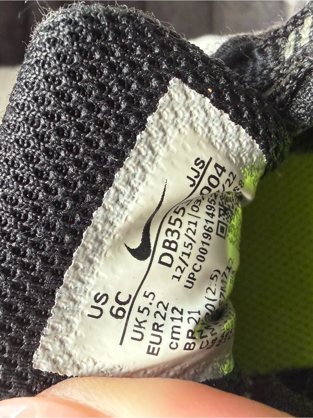 Nike Youth Black and White Mesh Sneakers